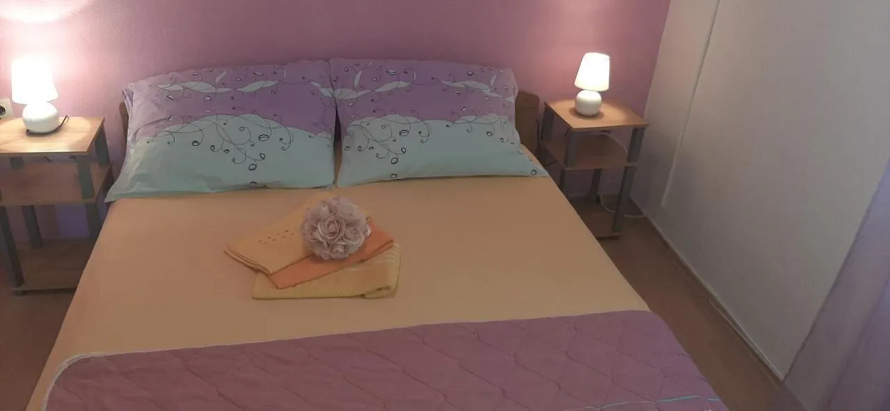 Marin I Vinka Apartment Trogir