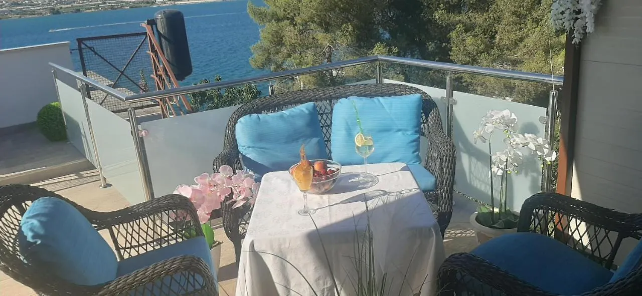 Marin I Vinka Apartment Trogir