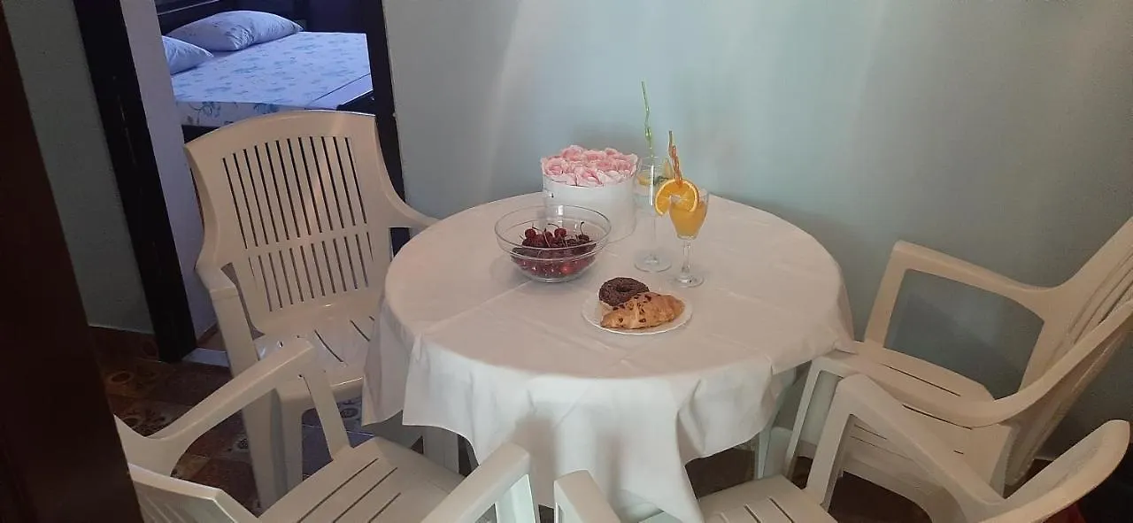 Marin I Vinka Apartment Trogir