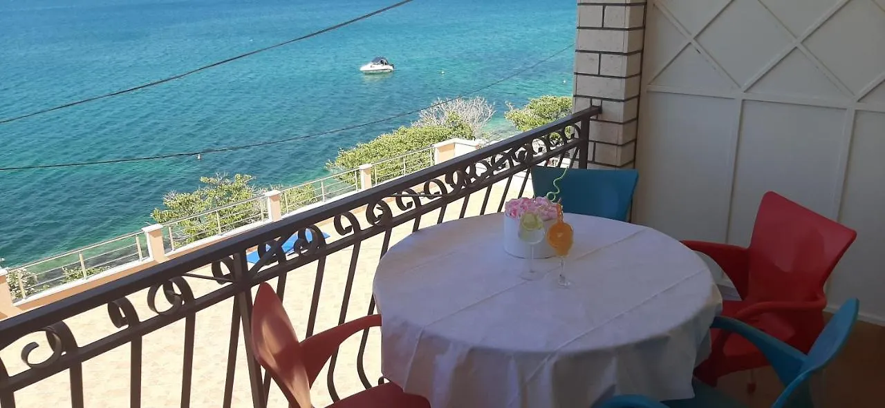 Marin I Vinka Apartment Trogir