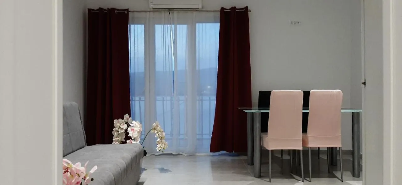Marin I Vinka Apartment Trogir Croatia