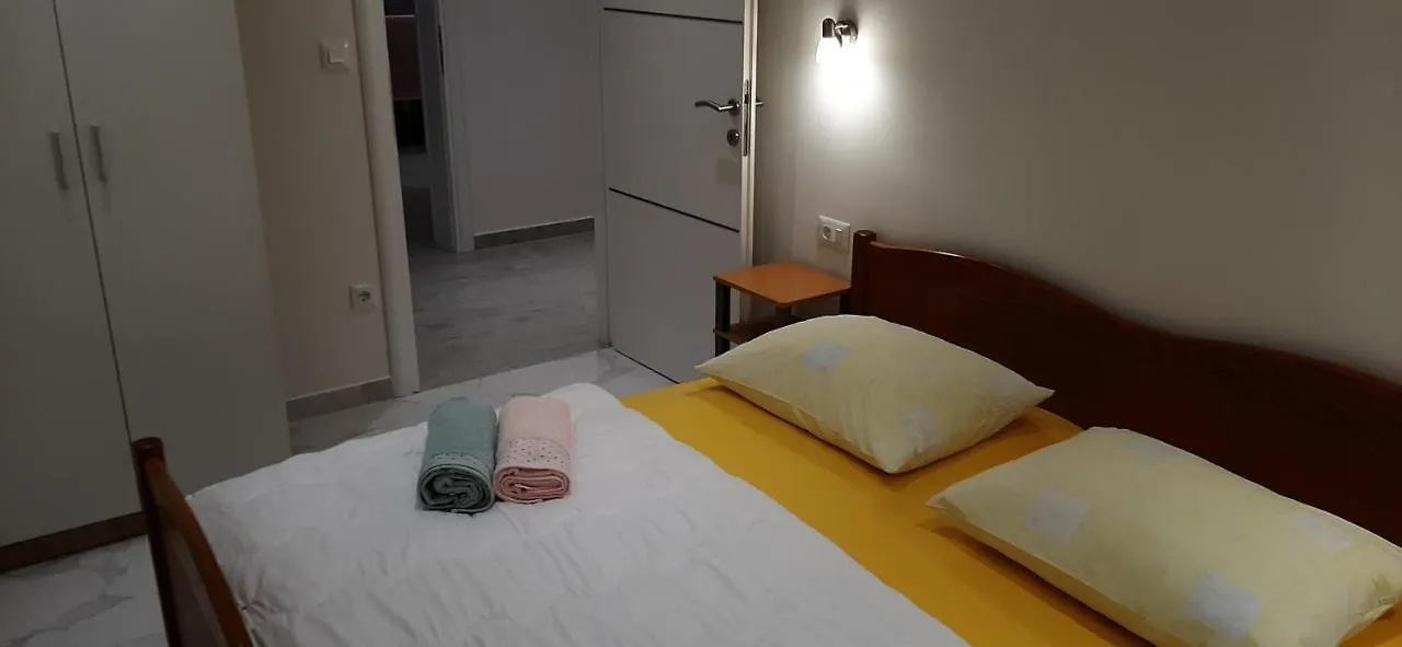Marin I Vinka Apartment Trogir