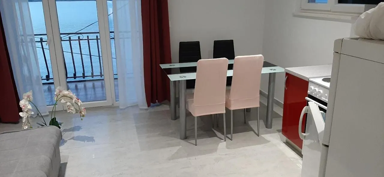 Marin I Vinka Apartment Trogir 0*,  Croatia